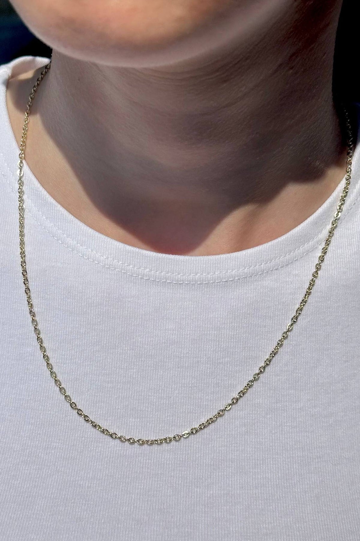 Gold-tone bold chain-link necklace