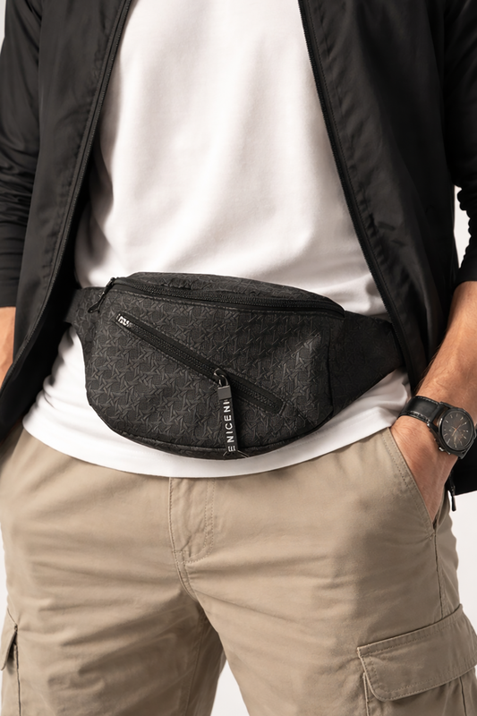 Black water-resistant belt bag