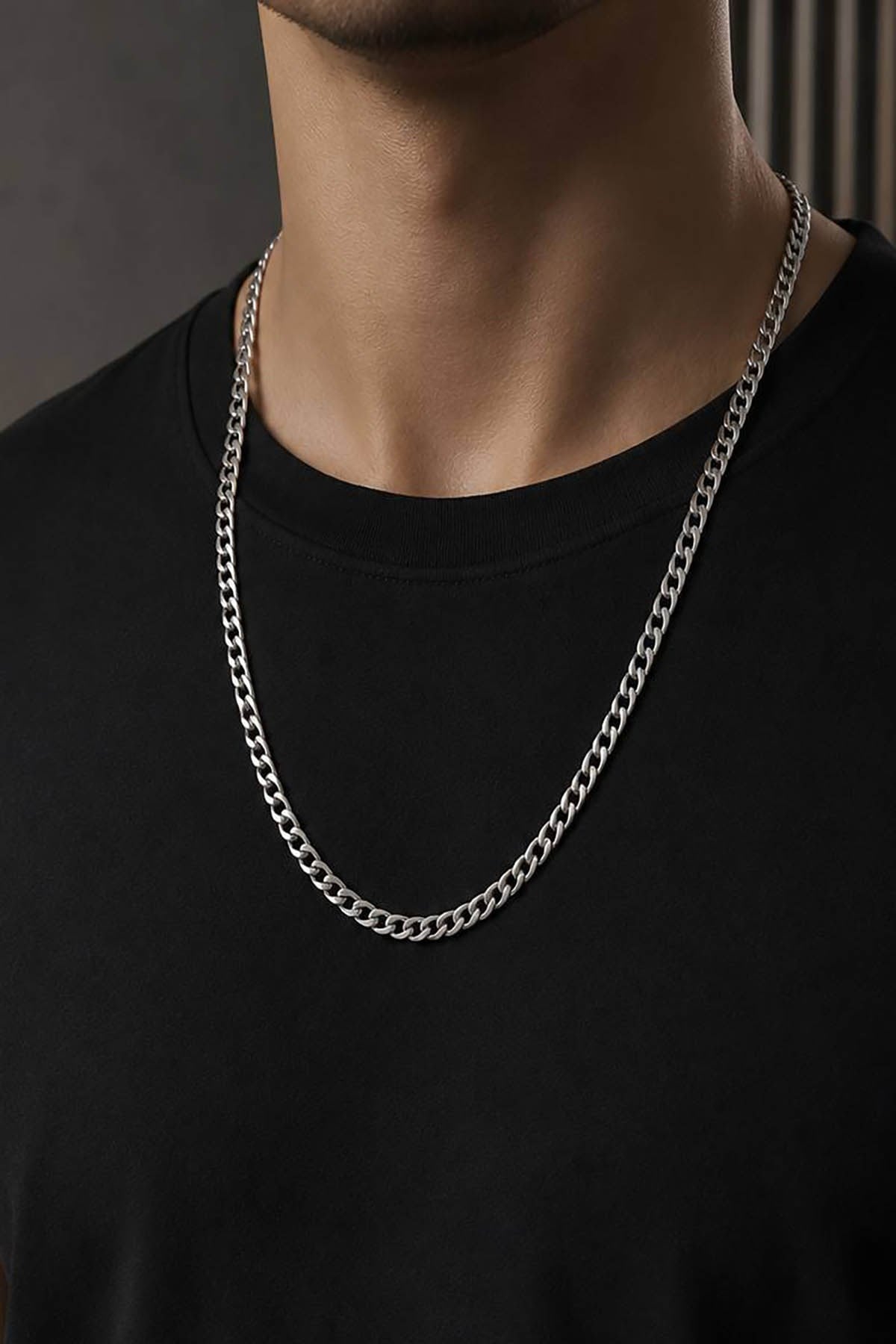 Steel chain necklace, heavy box link